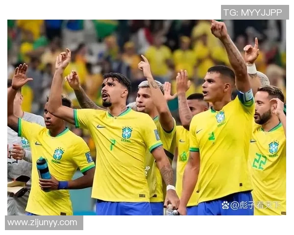 回归足球明星的传奇故事与他们在绿茵场上的辉煌成就分析